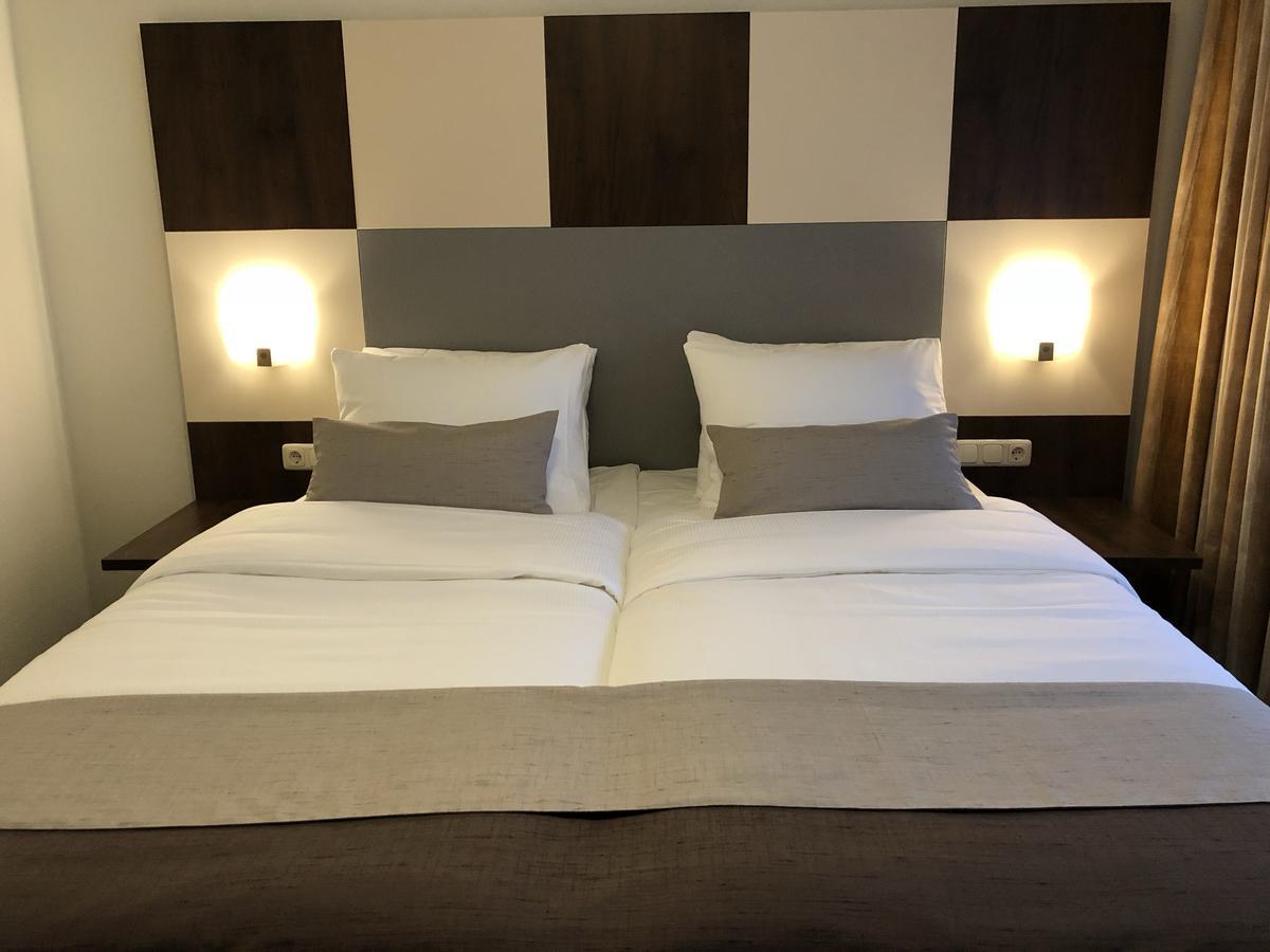 Fletcher Hotel-Restaurant Emmen Eksteriør billede